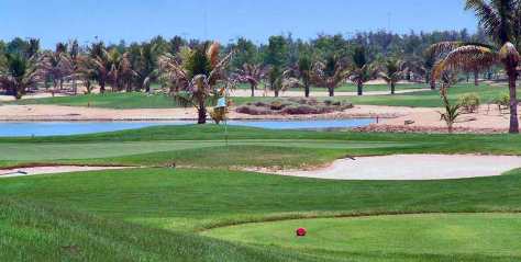 Abu Dhabi: Golfdestination der besonderen Art